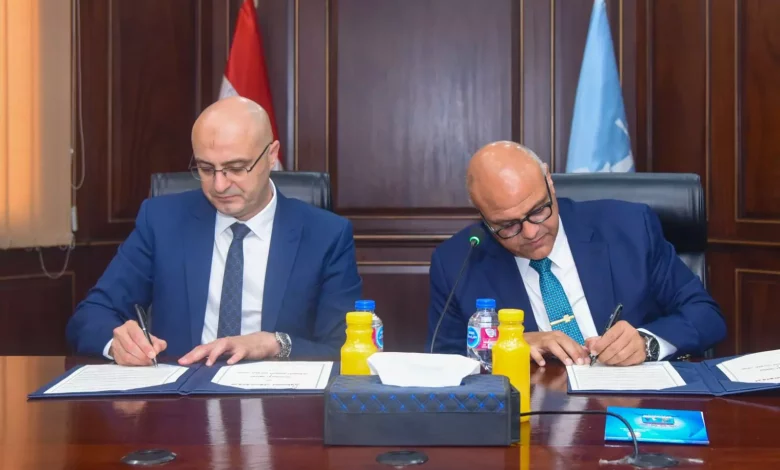 الإسكندرية توقع بروتوكولًا لتطوير "شبكات الاتصالات"