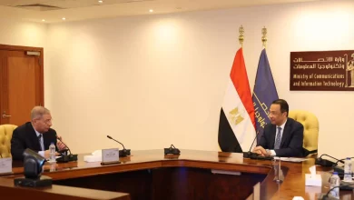وزير الاتصالات يبحث مع "شعبة الاقتصاد الرقمي" دعم الشركات الناشئة وتنمية التجارة الإلكترونية